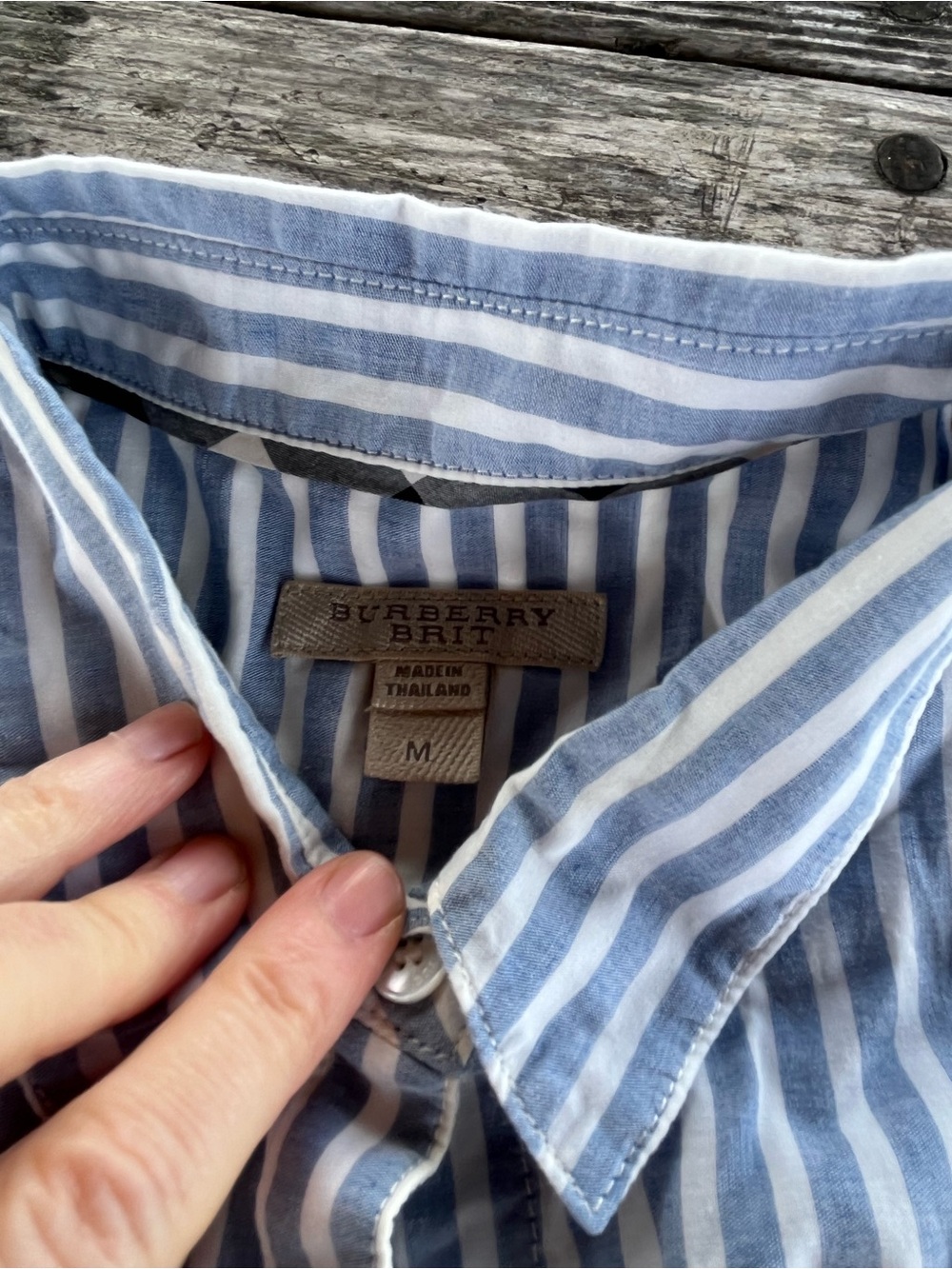 Burberry BRIT Blue and White Striped Casual Button-Down Shirt, needs pressing M - Picture 5 of 7